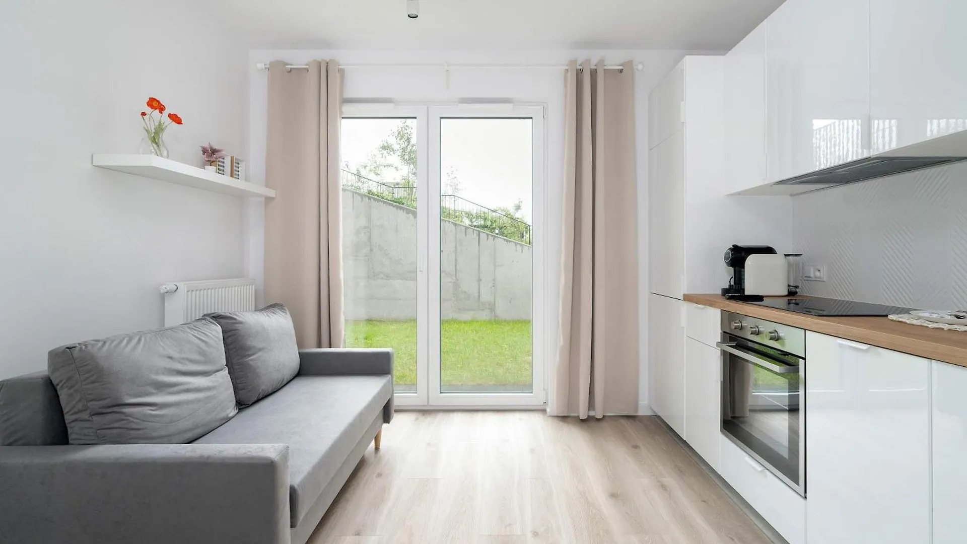 Nowoczesny Apartament Dla 2 Doroslych I 2 Dzieci Parking By Noclegi Renters بوزنان